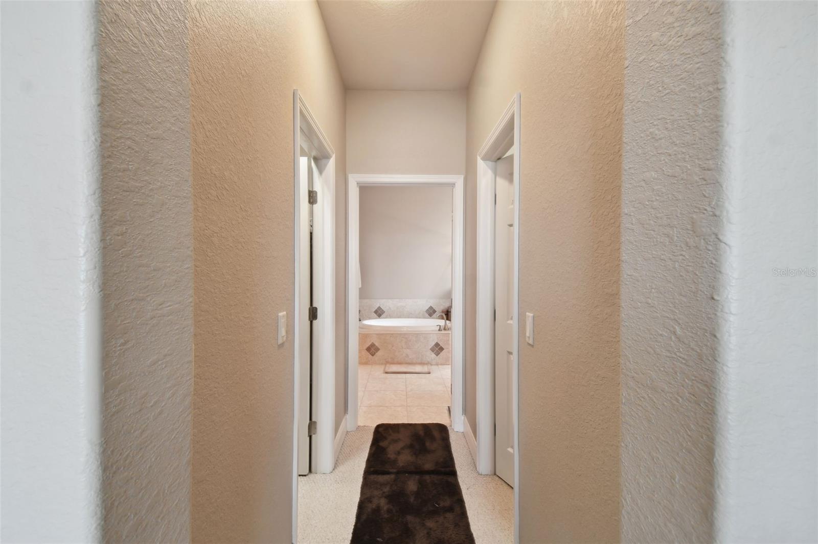 HARTFORD ESTATES - Residential Lease