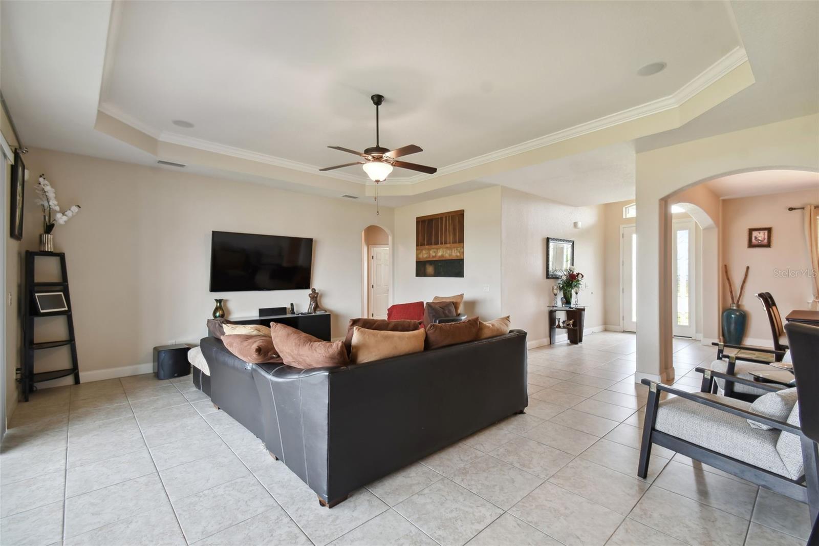 HARTFORD ESTATES - Residential Lease