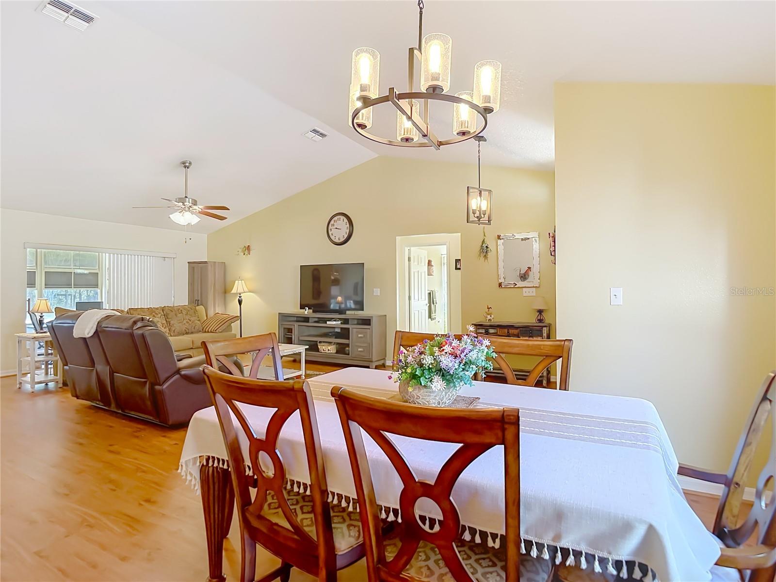 QUAIL HOLLOW PINES - Residential