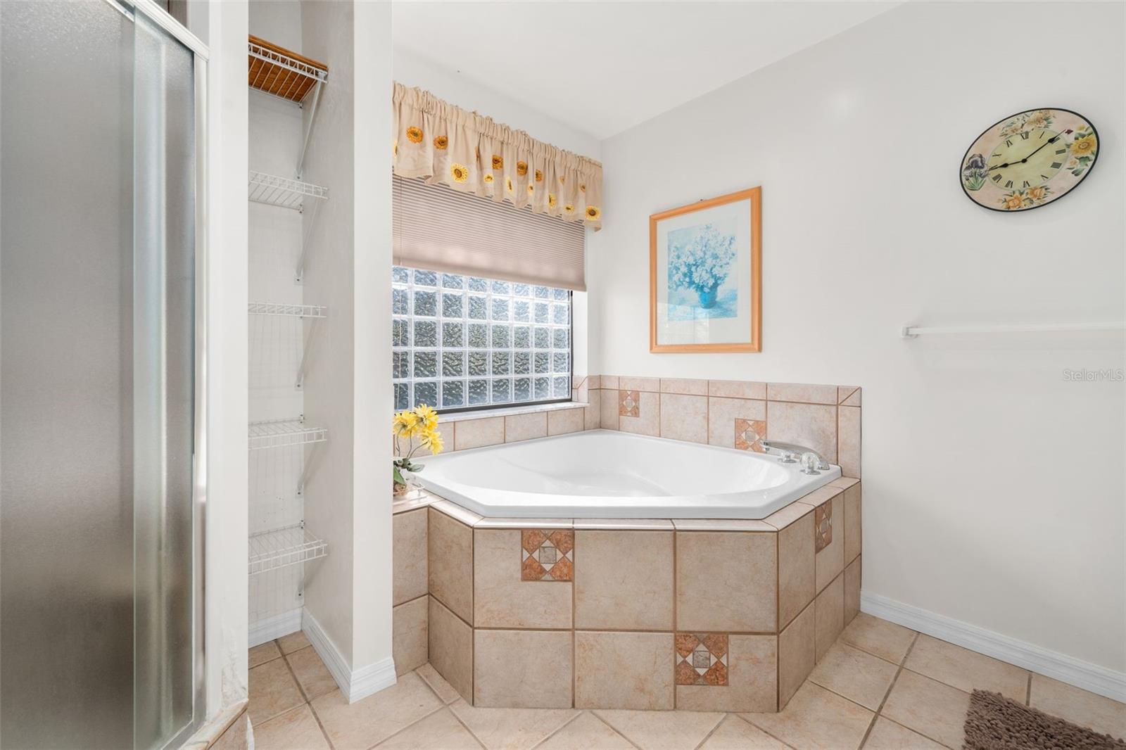 UNIT 1 SPRING RIDGE SUB - Residential