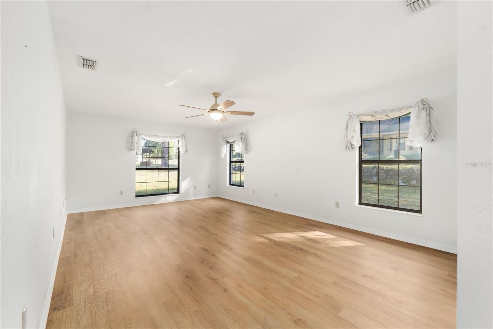 UNIT 1 SPRING RIDGE SUB - Residential