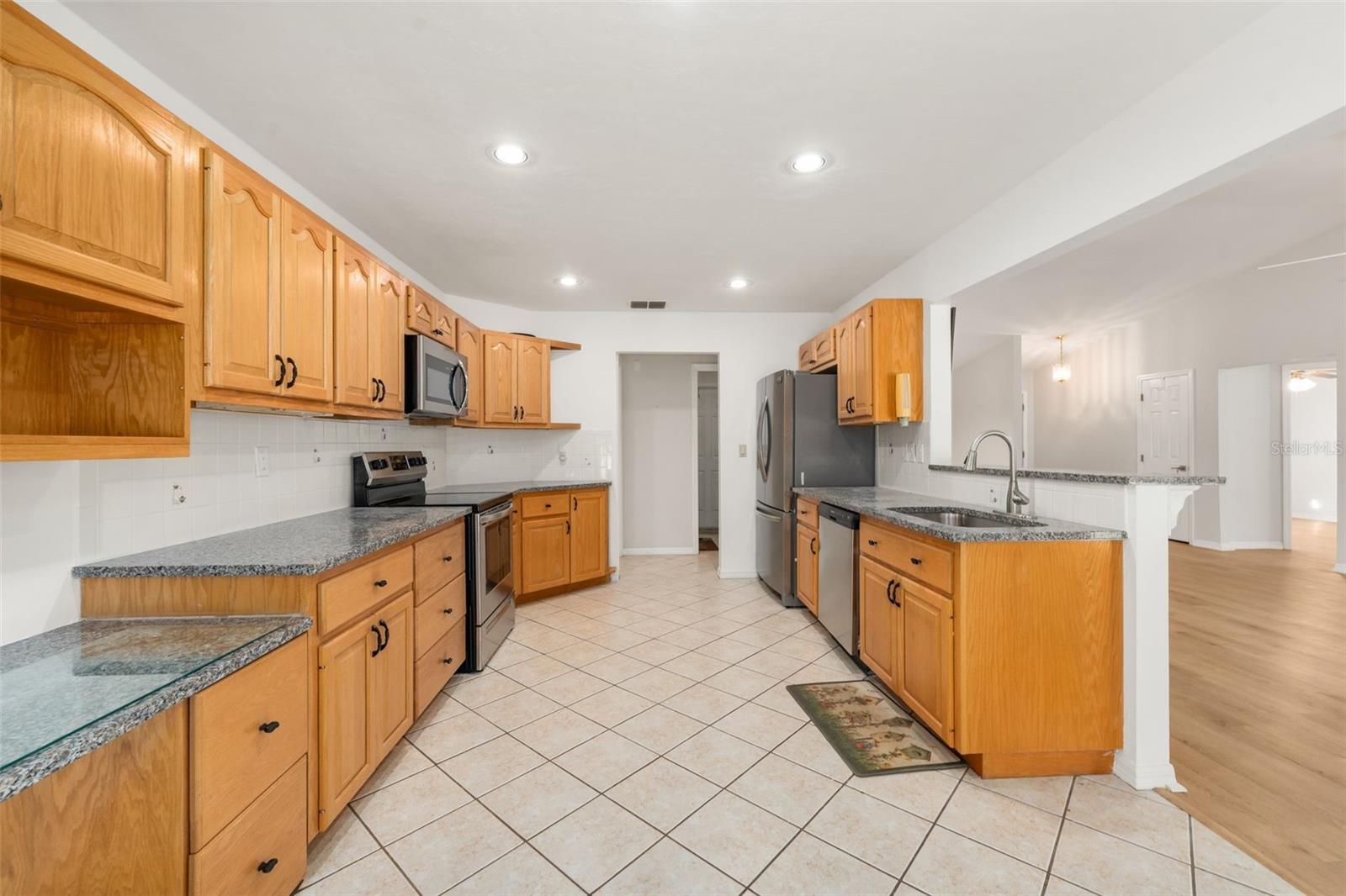 UNIT 1 SPRING RIDGE SUB - Residential