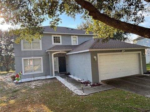 Photo of 1104 Chateau Circle, Minneola, FL 34715 (MLS # O6329179)