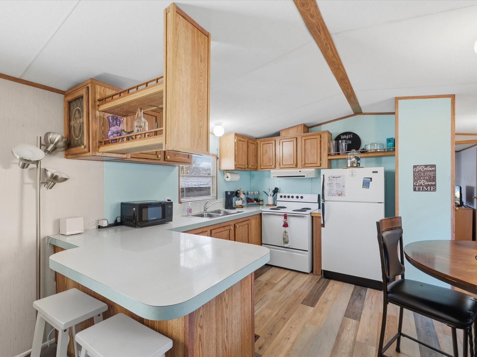 WEEKI WACHEE RIVER RETREATS - Residential