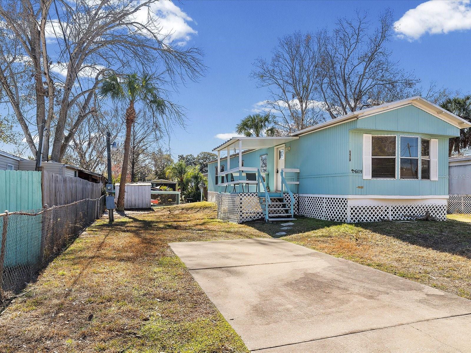 WEEKI WACHEE RIVER RETREATS - Residential