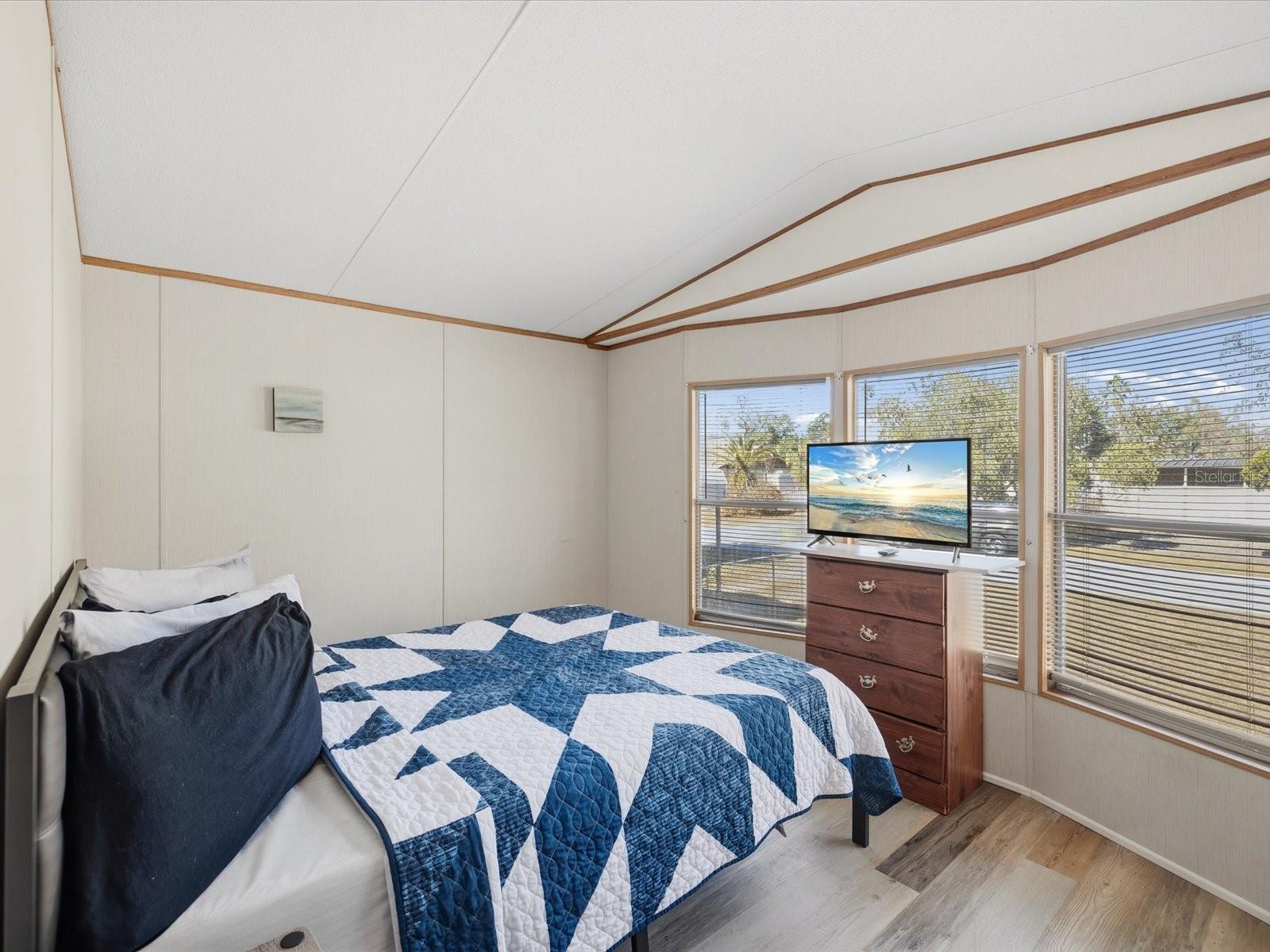 WEEKI WACHEE RIVER RETREATS - Residential