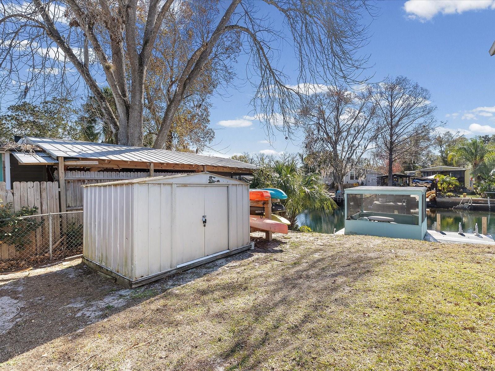 WEEKI WACHEE RIVER RETREATS - Residential