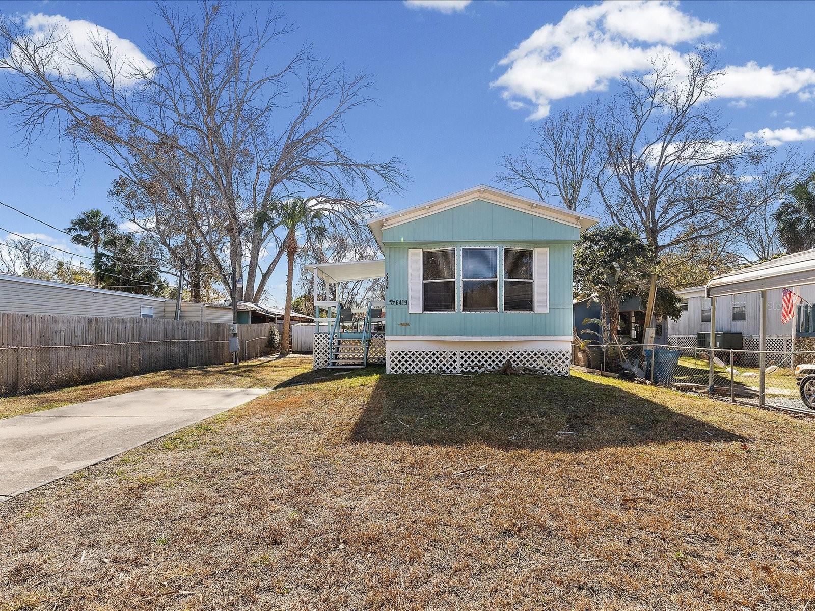 WEEKI WACHEE RIVER RETREATS - Residential