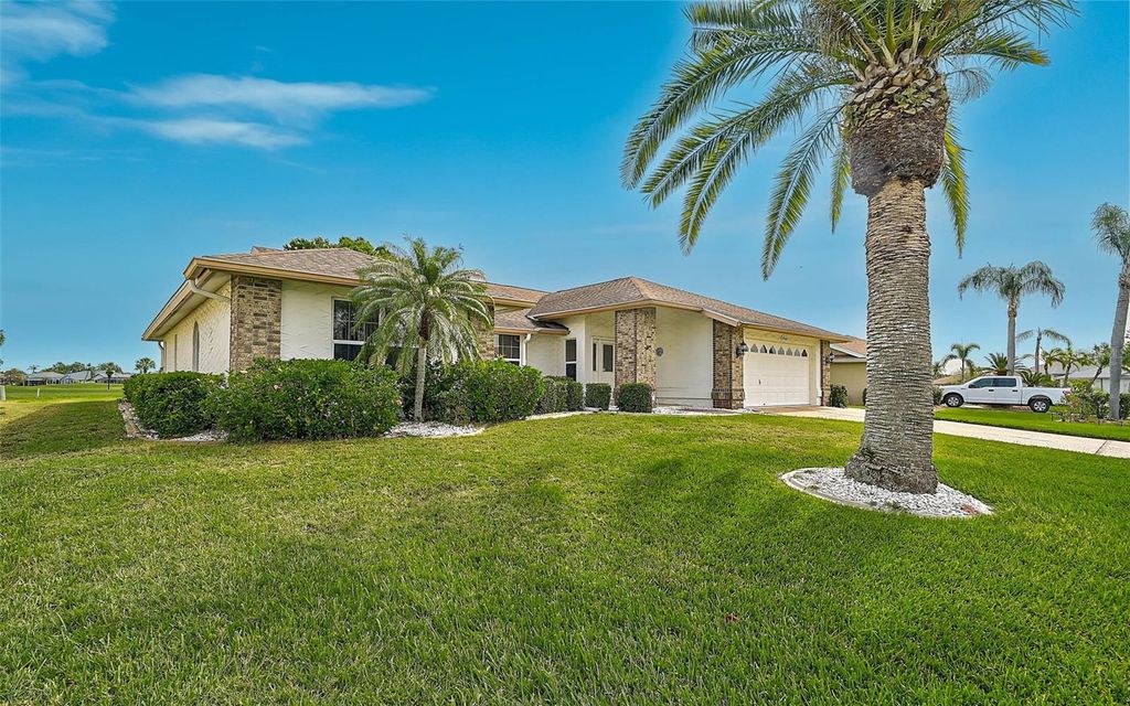 Photo of 4360 Presidential Avenue Circle E, Bradenton, FL 34203 (MLS # A4648494)