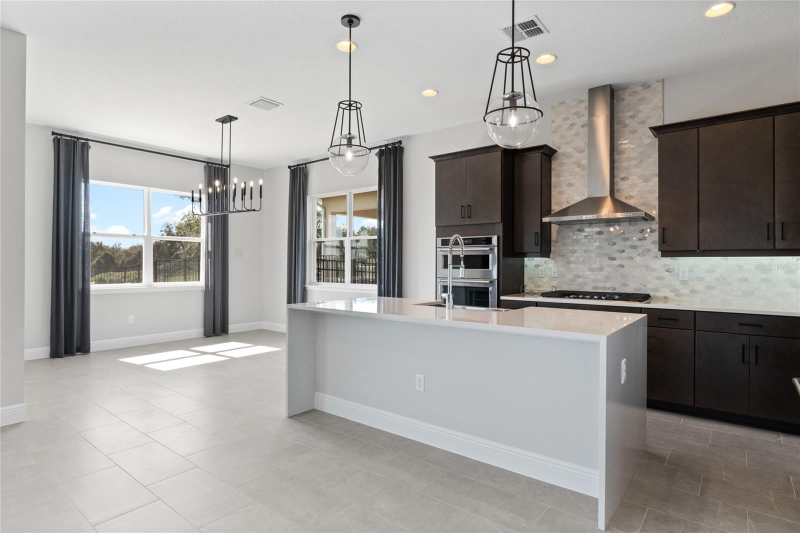 BELLA COLLINA WEST SUB - Residential