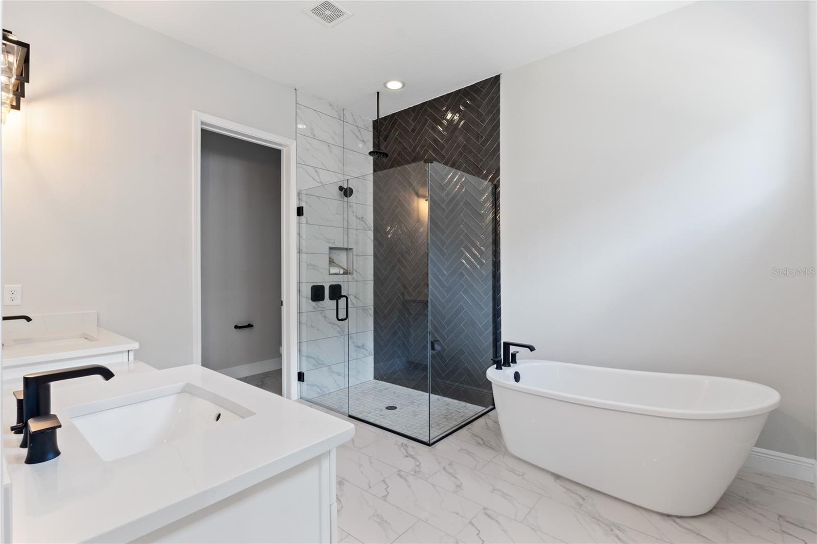 BELLA COLLINA WEST SUB - Residential