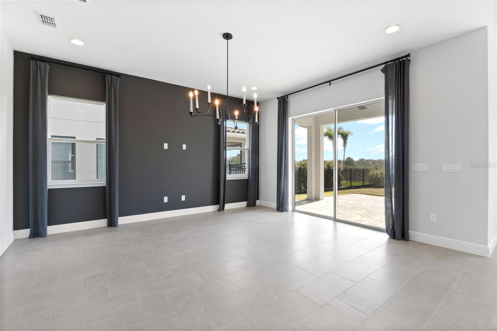 BELLA COLLINA WEST SUB - Residential