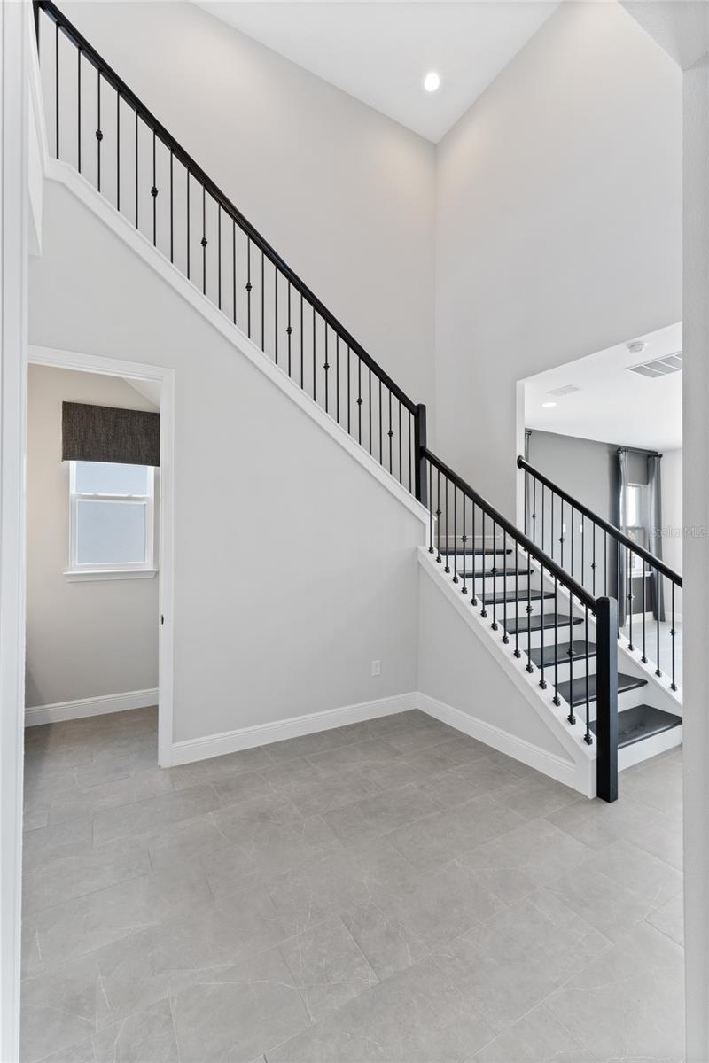 BELLA COLLINA WEST SUB - Residential