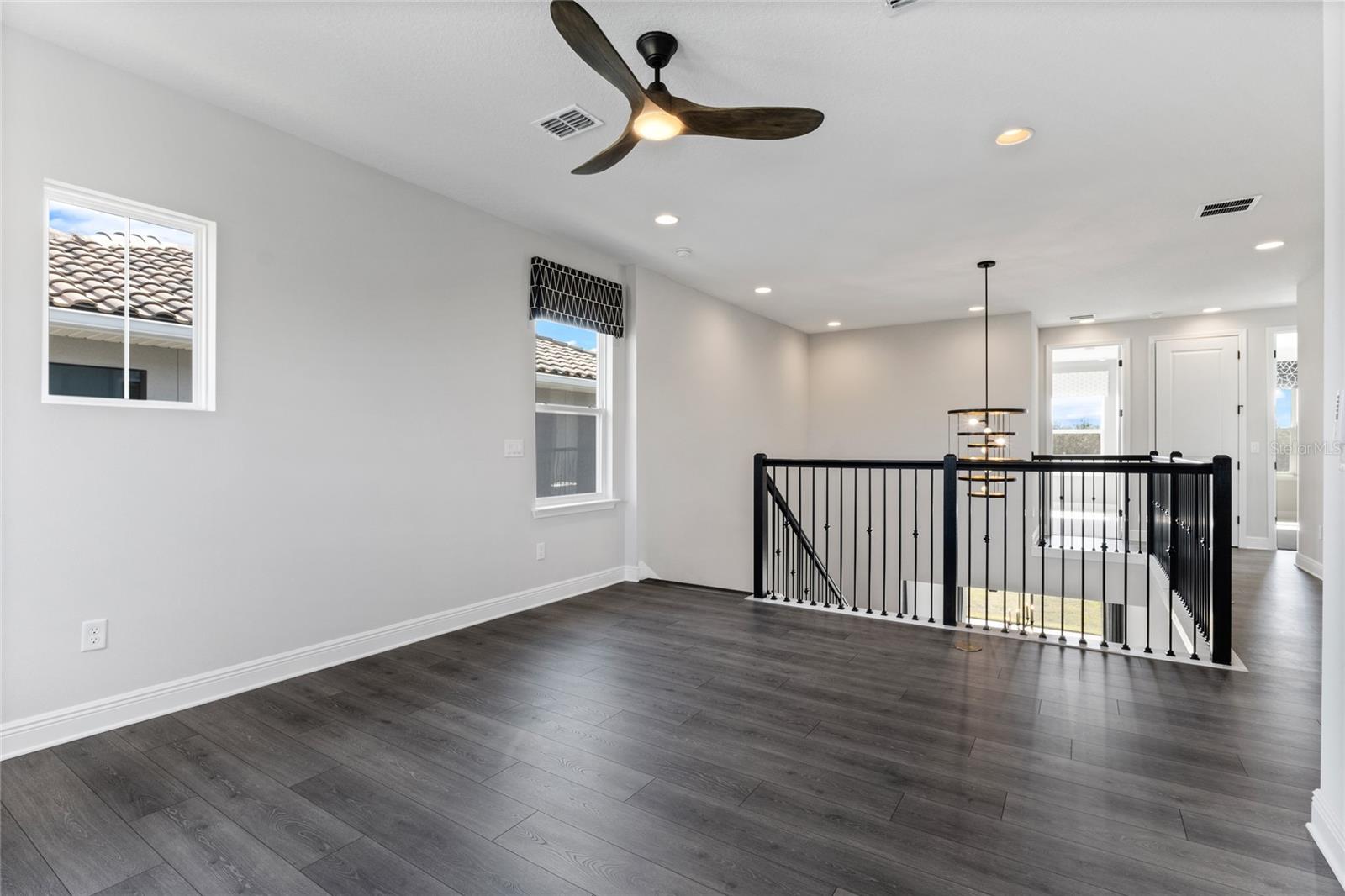 BELLA COLLINA WEST SUB - Residential