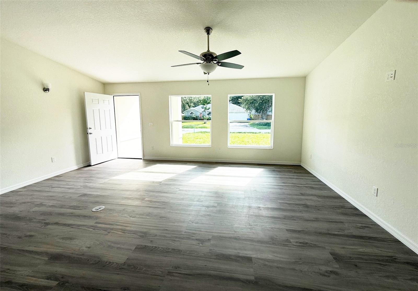 FLORIDA SHORES - Residential