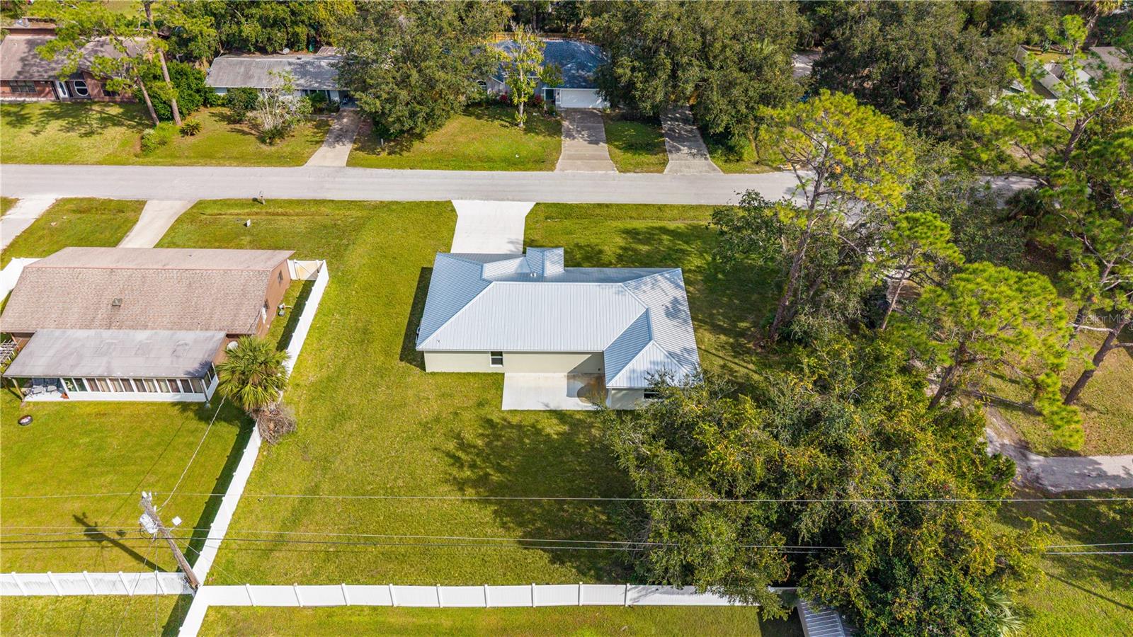 FLORIDA SHORES - Residential