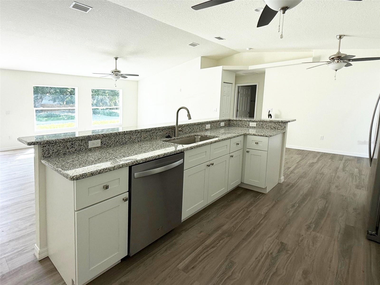FLORIDA SHORES - Residential