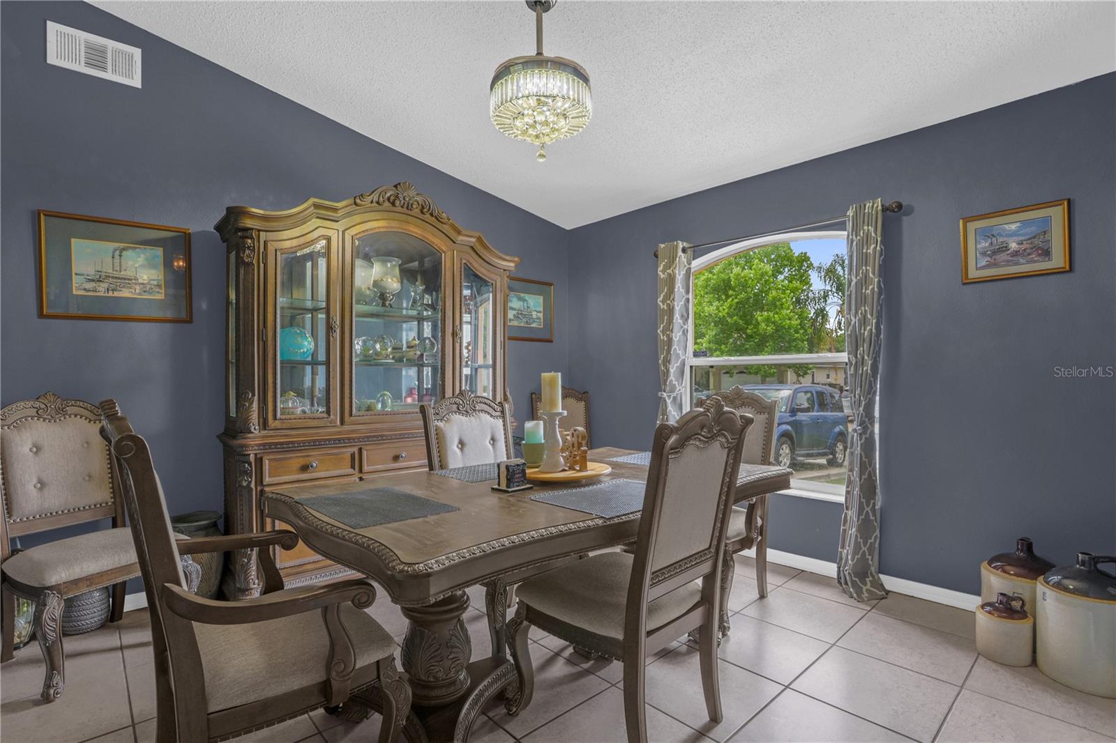 POINCIANA ESTATE SEC B - Residential