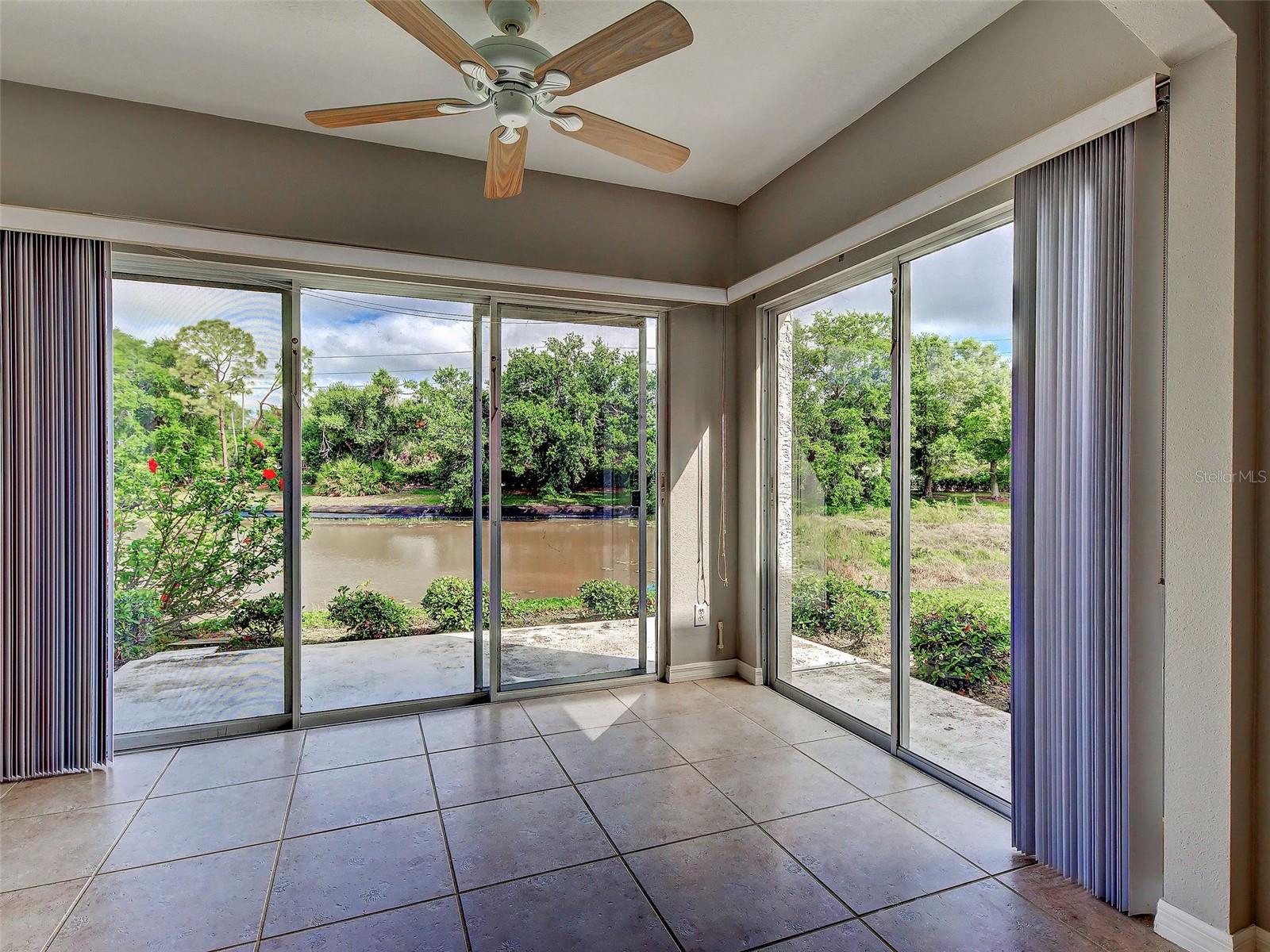 WEST LAKE GARDENS ST ANDREWS PARK - Residential