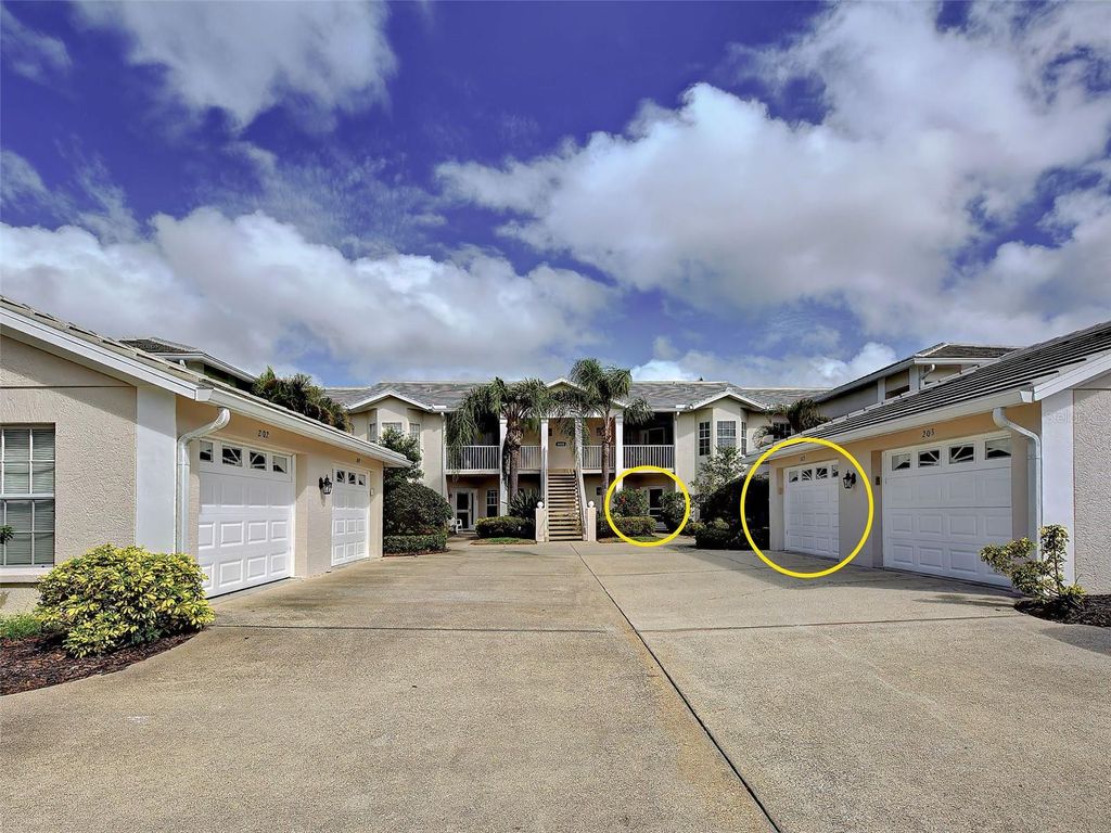 Photo of 902 Addington Court #103, Venice, FL 34293 (MLS # N6143820)