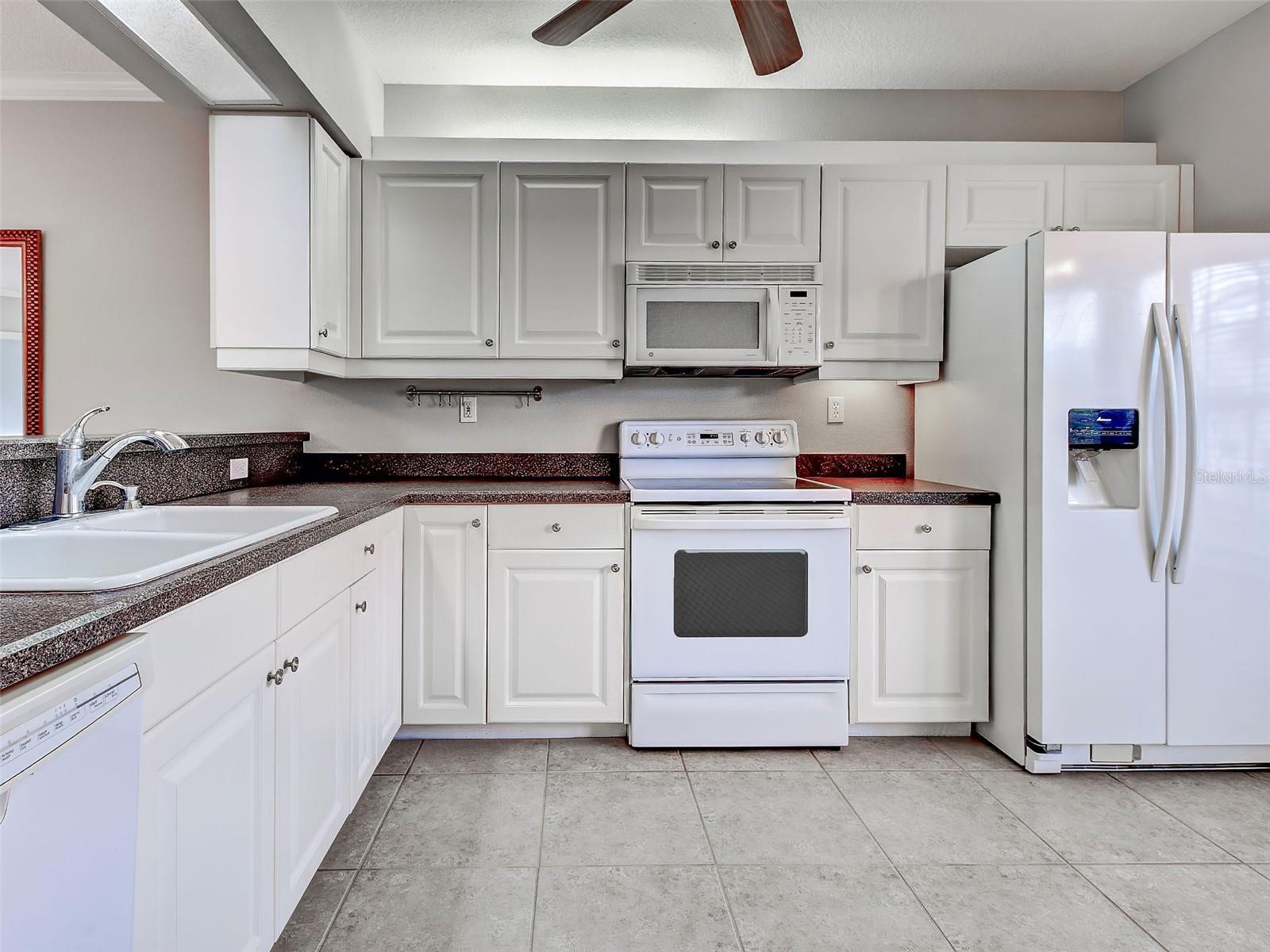 WEST LAKE GARDENS ST ANDREWS PARK - Residential