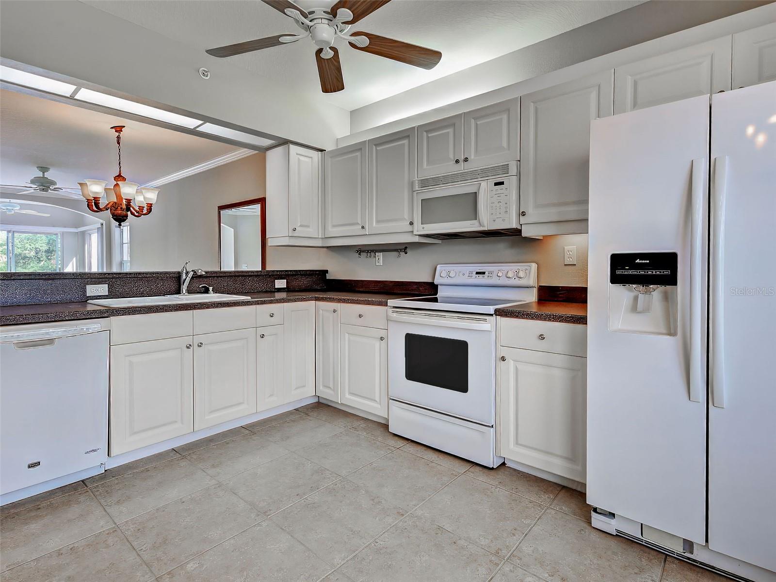 WEST LAKE GARDENS ST ANDREWS PARK - Residential