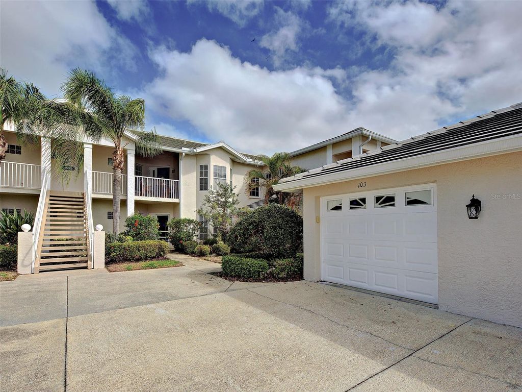 Photo of 902 Addington Court #103, Venice, FL 34293 (MLS # N6143820)