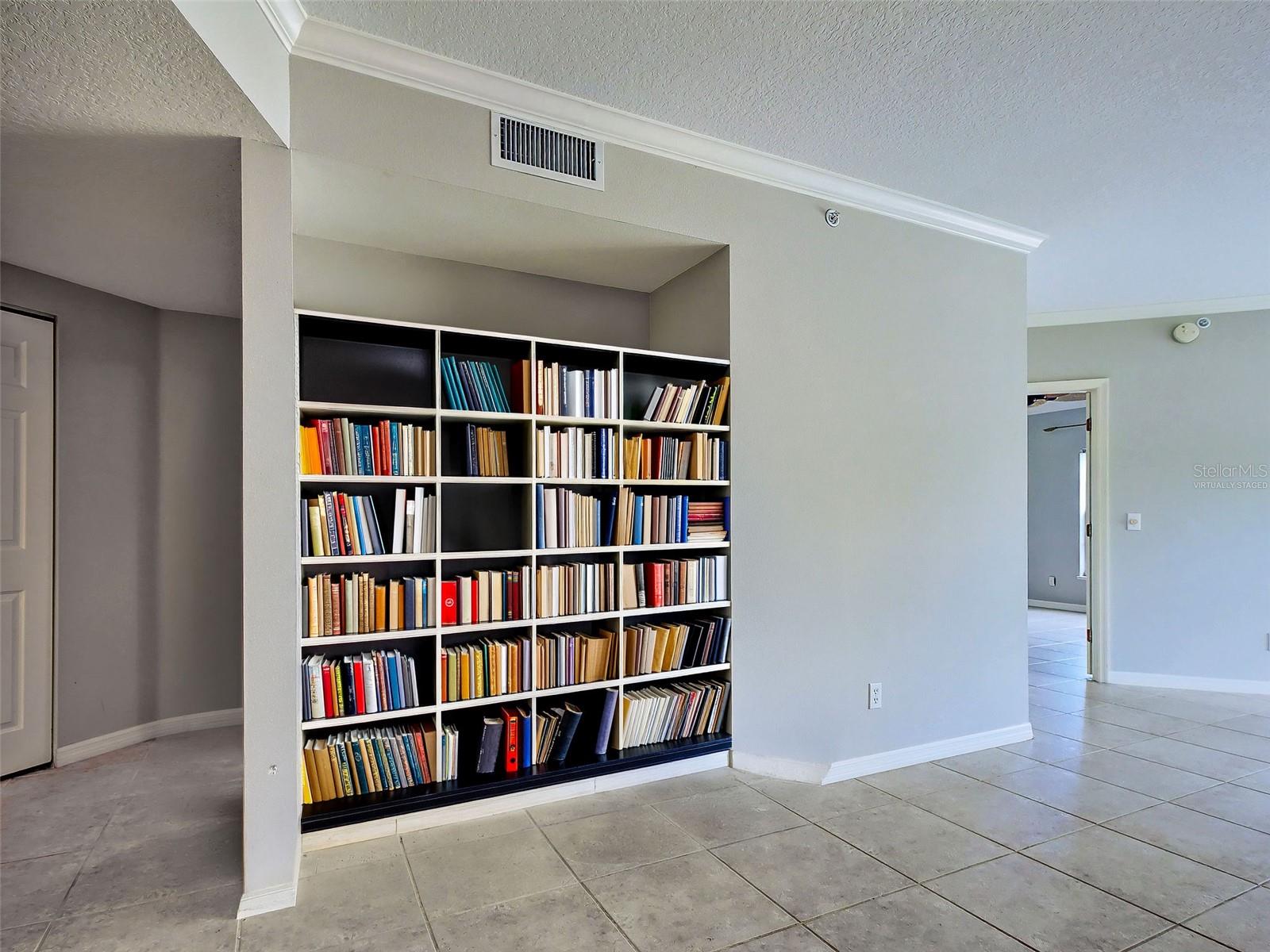 WEST LAKE GARDENS ST ANDREWS PARK - Residential