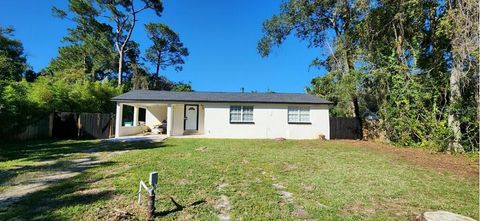 Photo of 146 Marsella Road, Debary, FL 32713 (MLS # V4948863)
