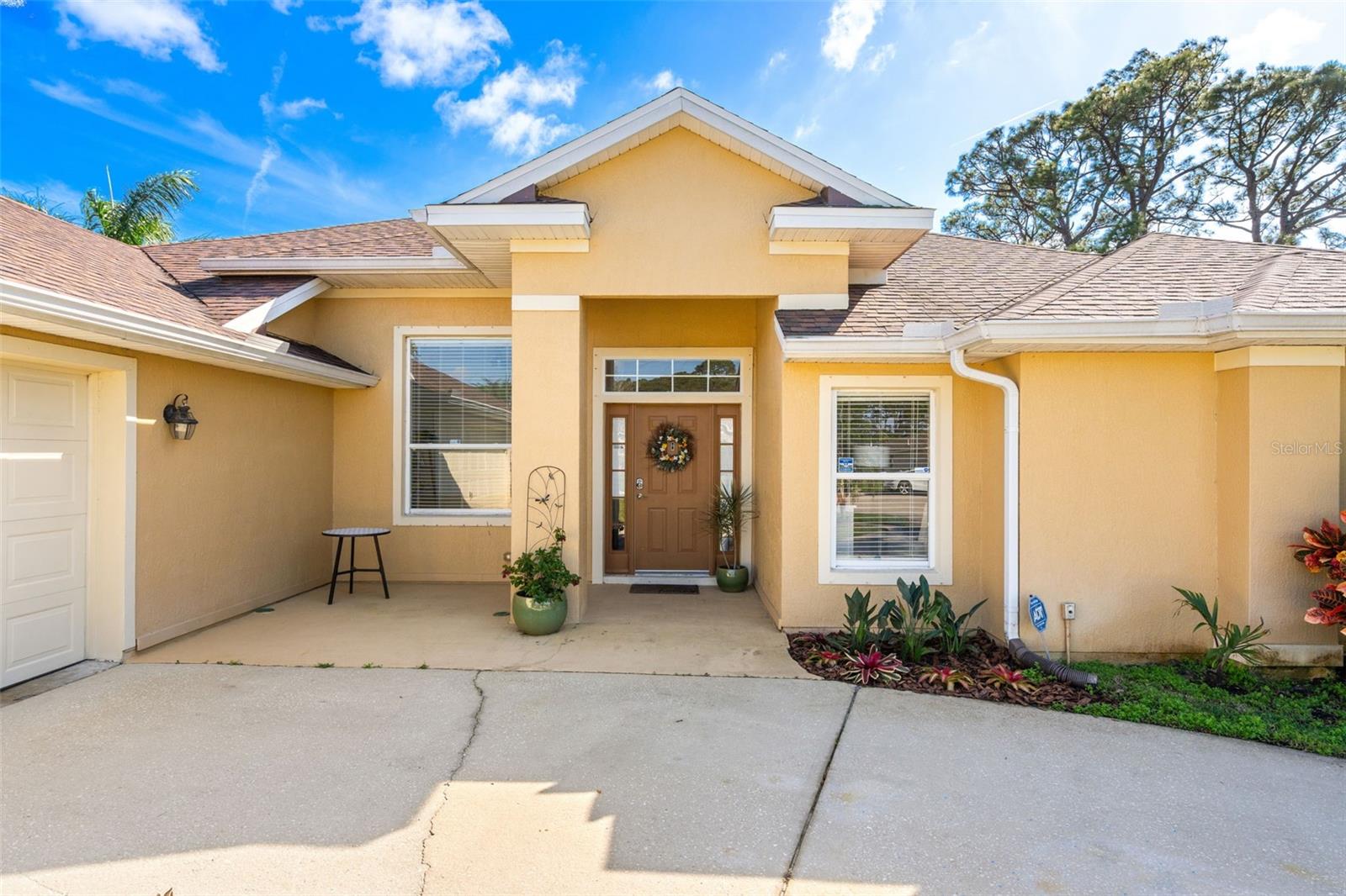 349 PEBBLE HILL WAY