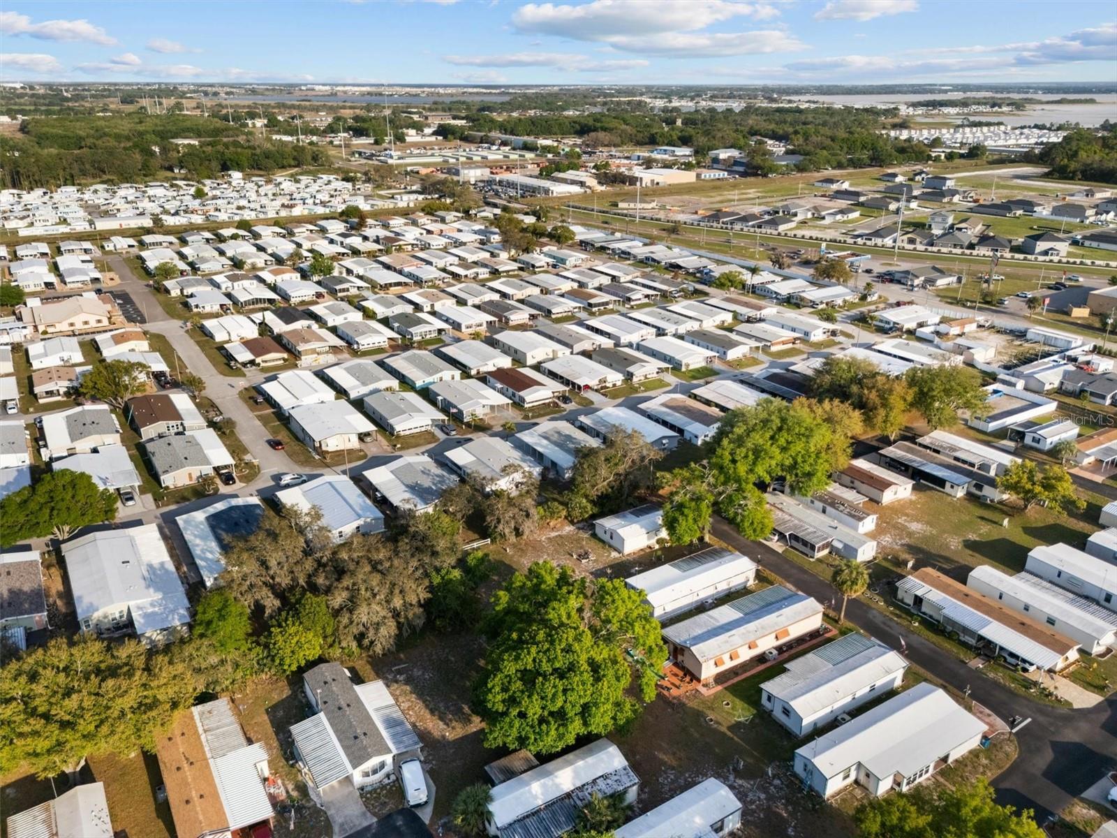 LAKE N GOLF ESTATES ADD - Residential