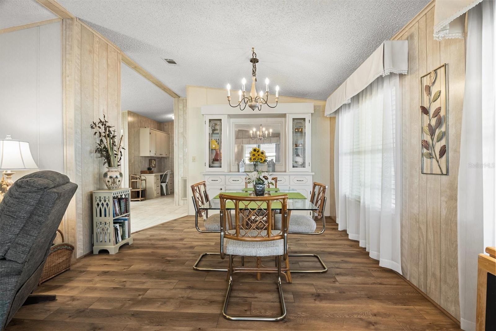 LAKE N GOLF ESTATES ADD - Residential