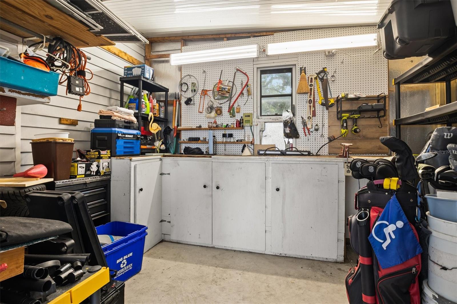 LAKE N GOLF ESTATES ADD - Residential