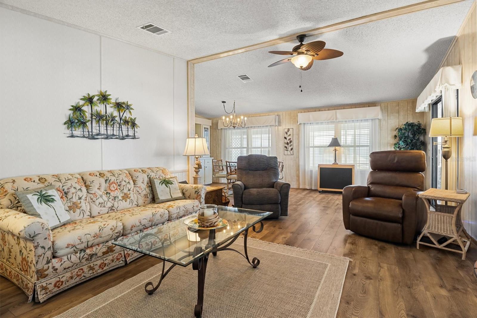 LAKE N GOLF ESTATES ADD - Residential