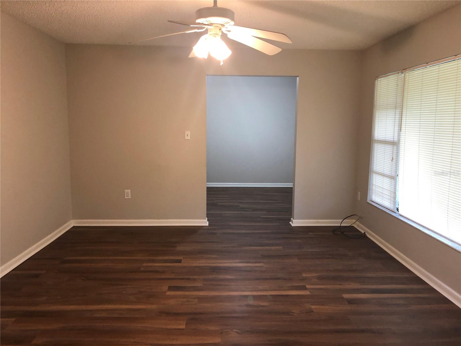 1113 HALLAMWOOD TRAIL S