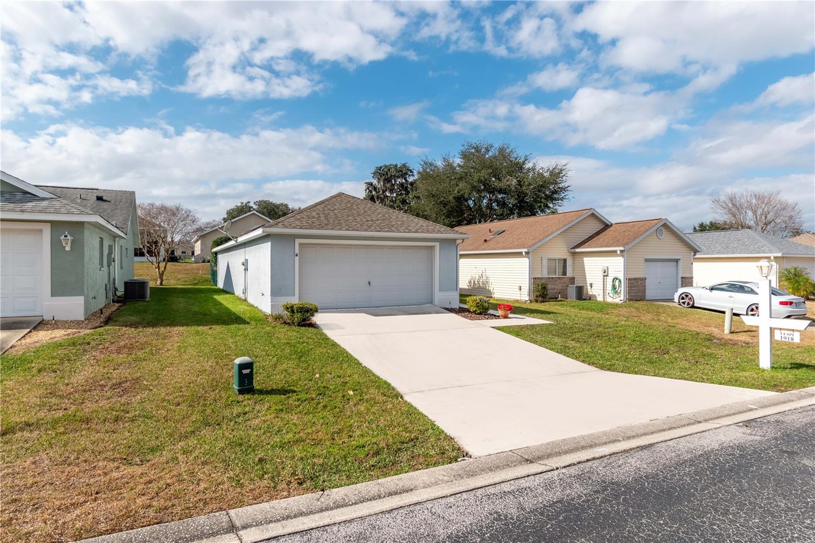 OCALA PALMS UN I - Residential