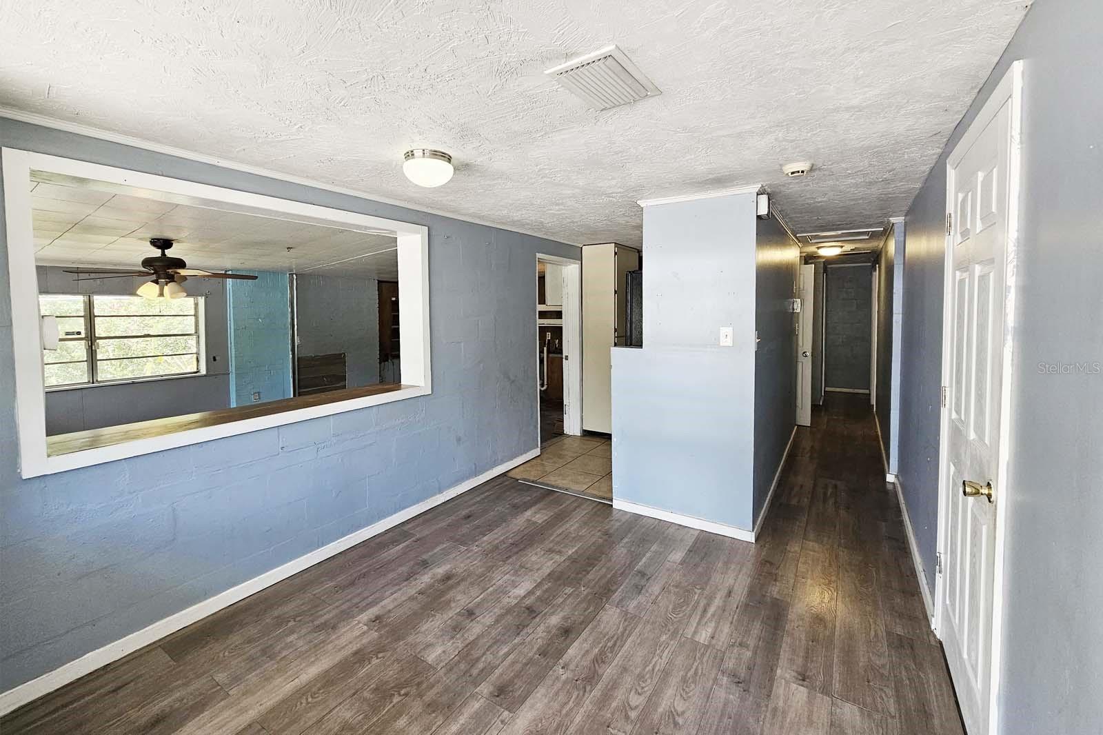 1205 2ND AVENUE W