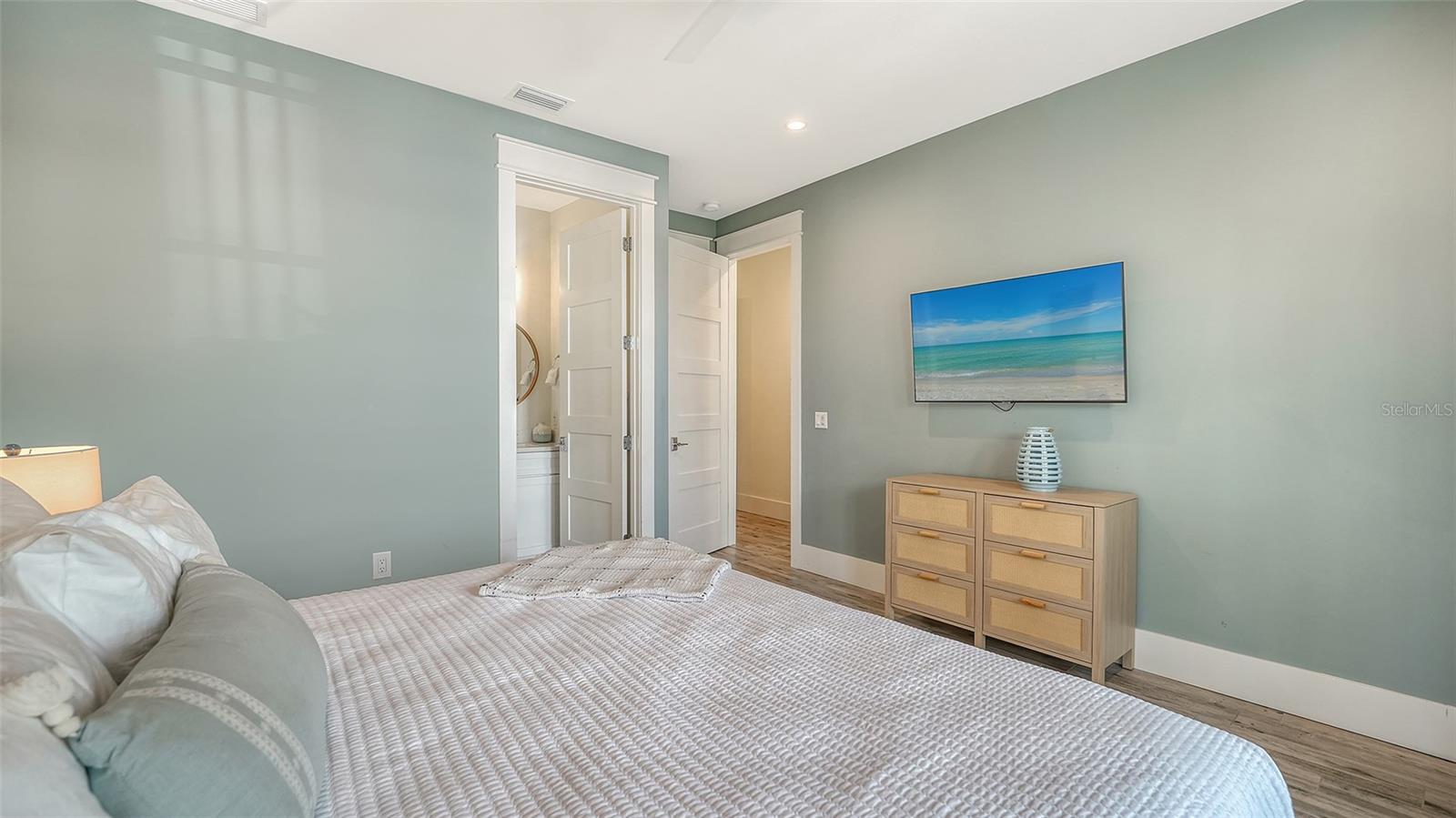 ILEXHURST SUB - Residential