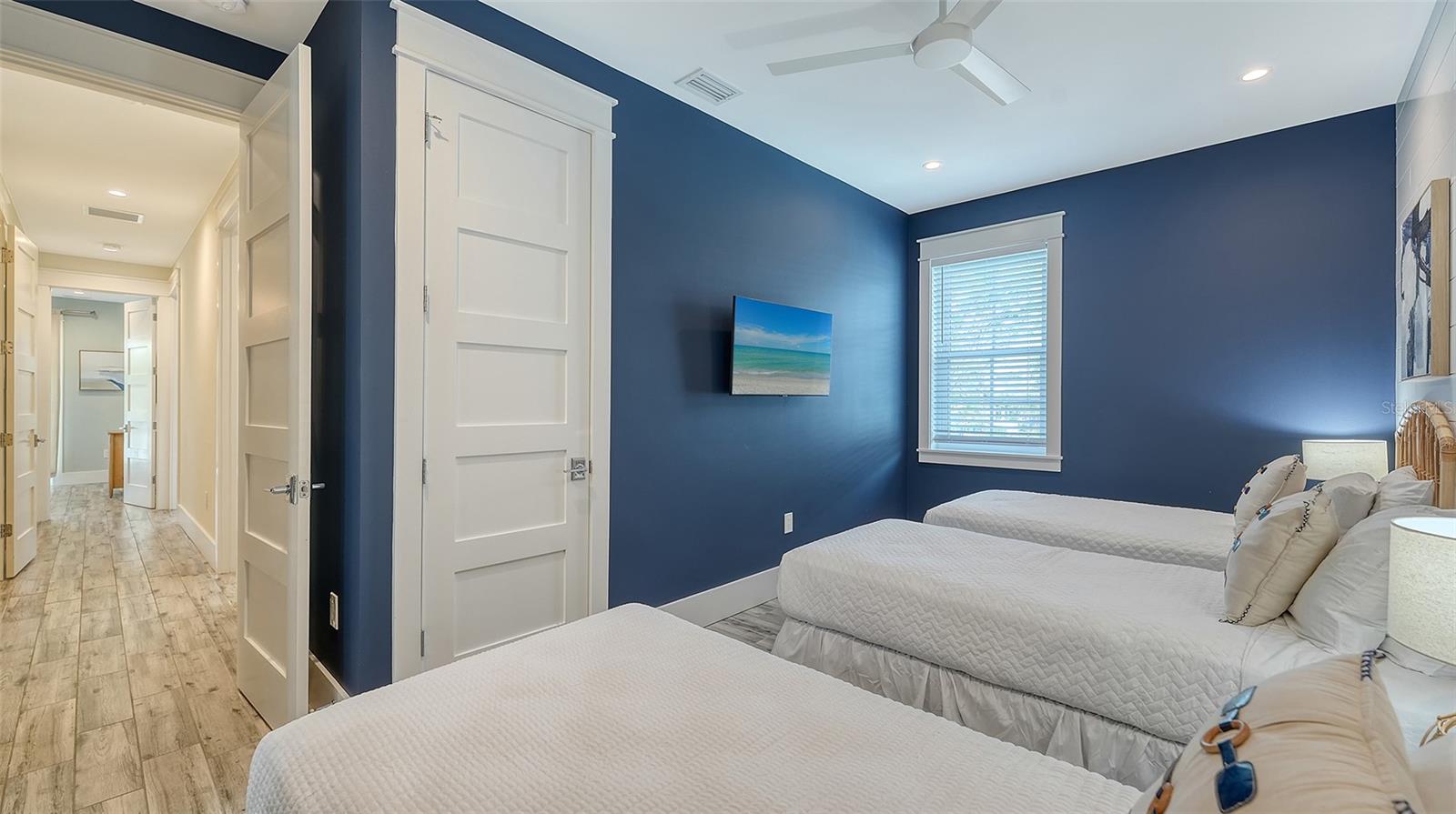 ILEXHURST SUB - Residential