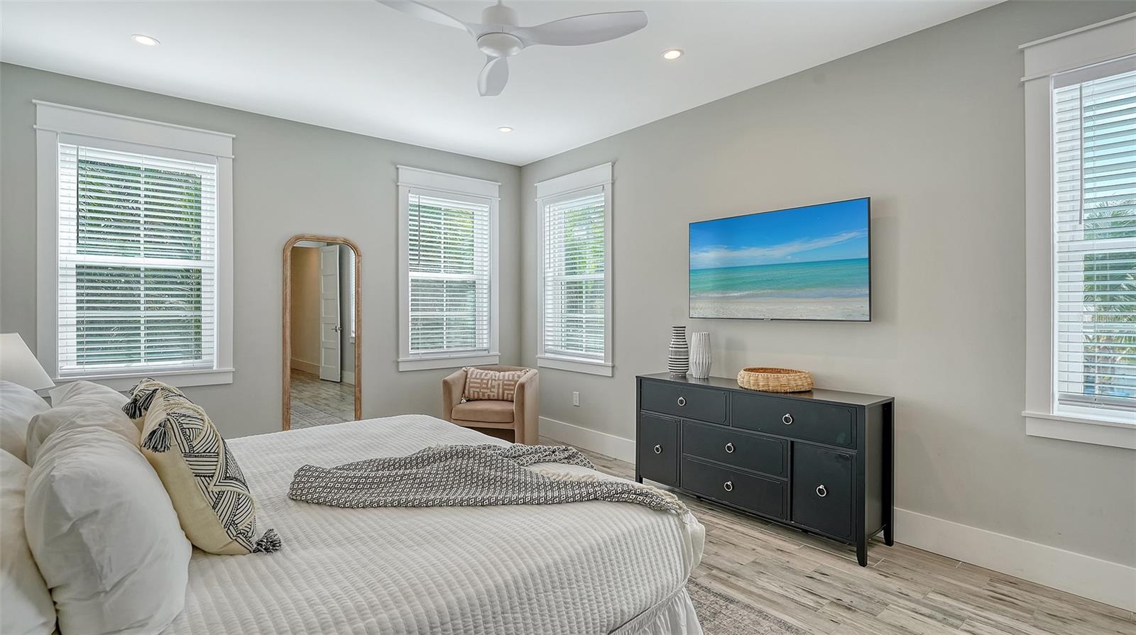 ILEXHURST SUB - Residential