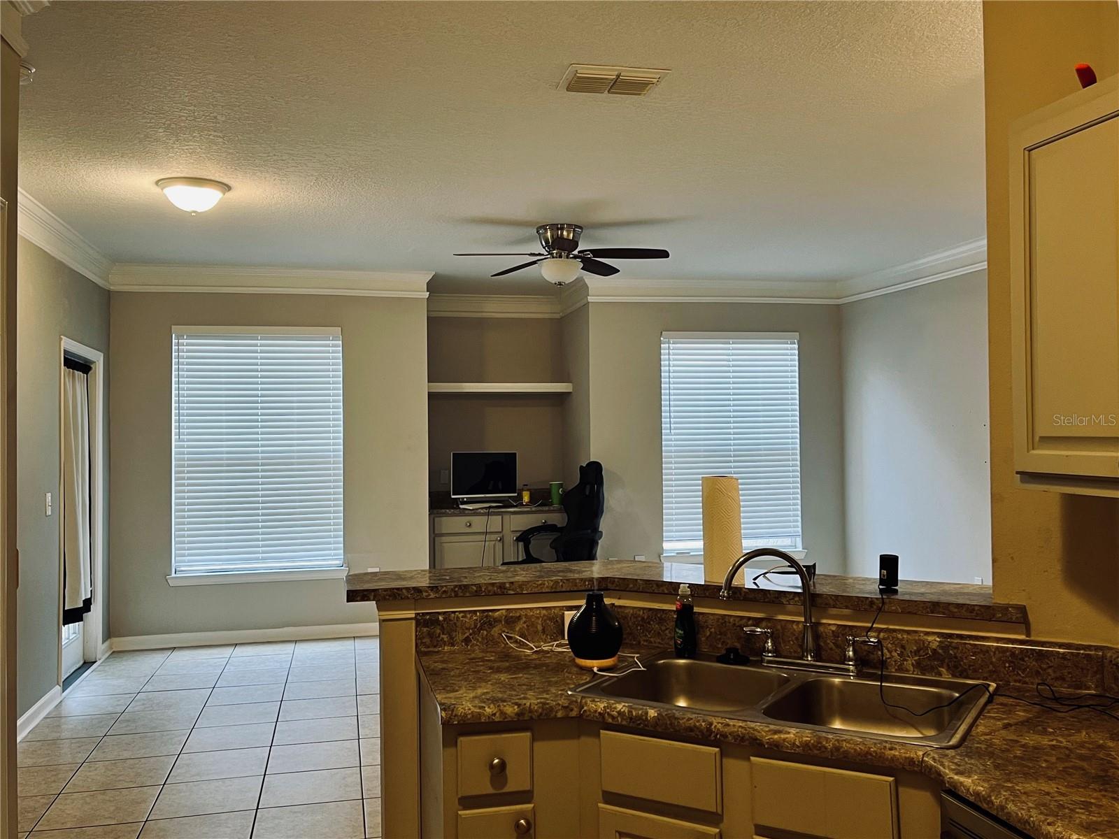 THE VILLAS CONDO - Residential