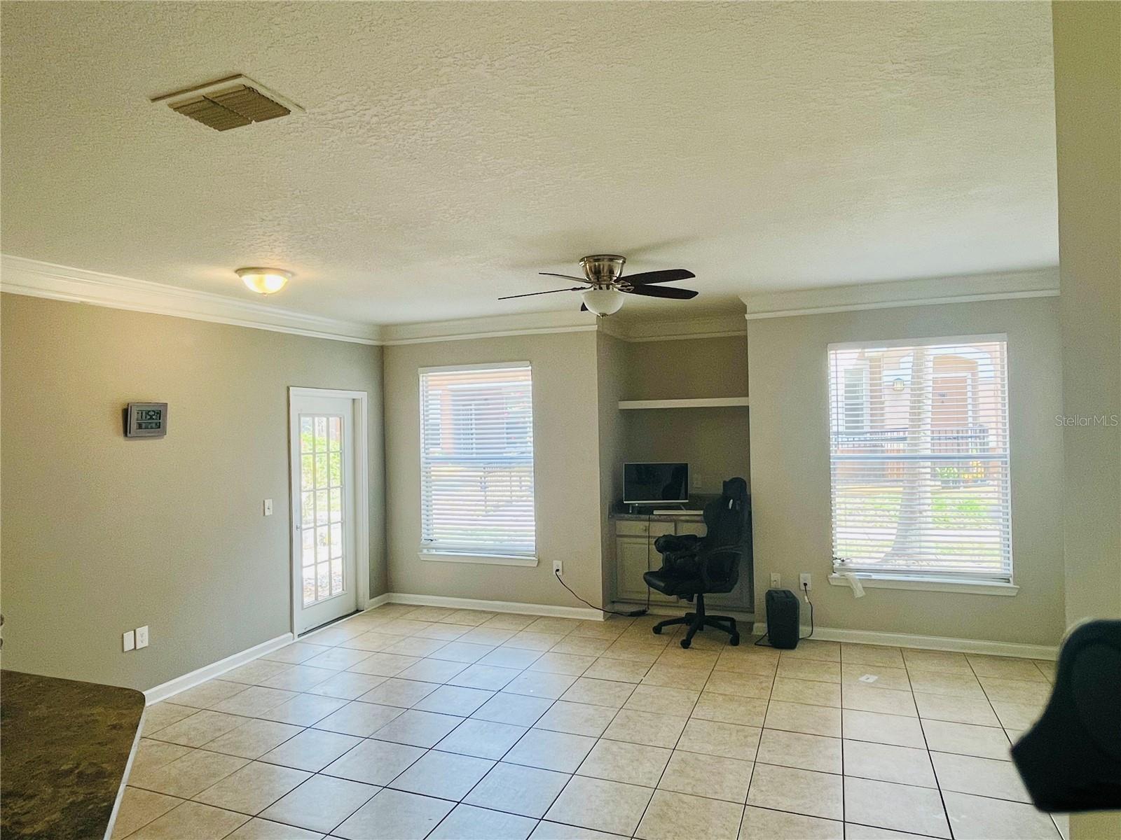 THE VILLAS CONDO - Residential