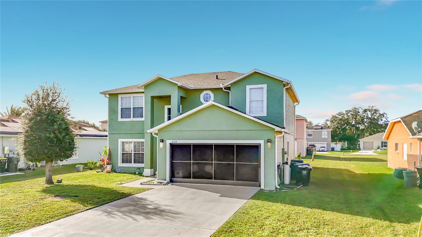 624 PARAKEET COURT