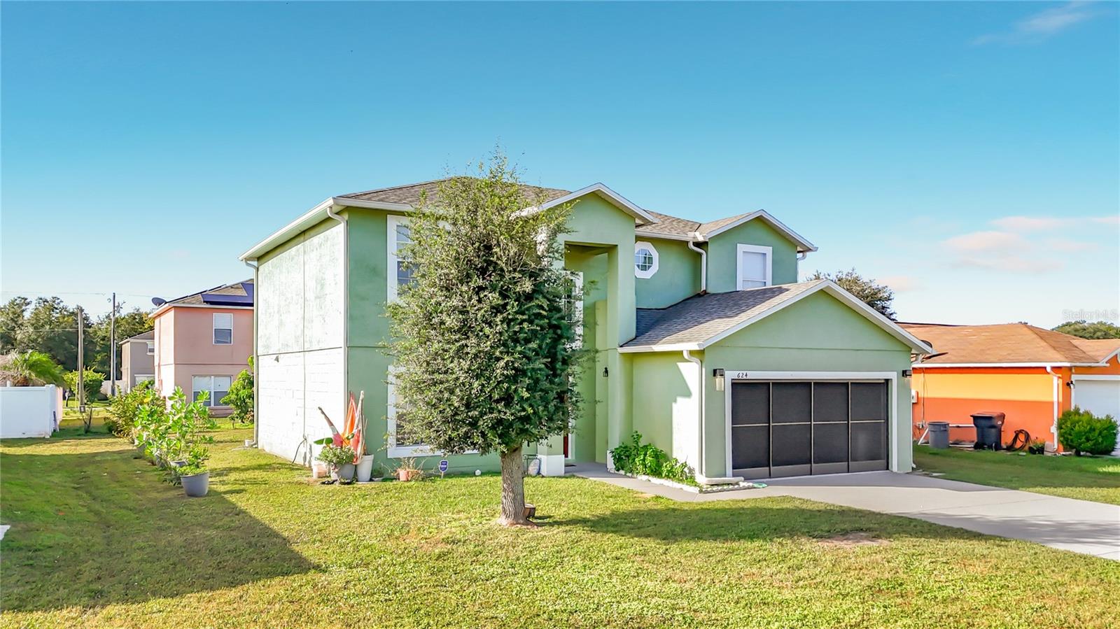 624 PARAKEET COURT