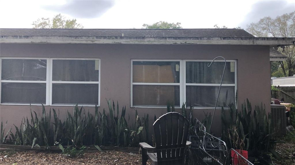 Photo of 1727 Tallowtree Circle, Valrico, FL 33594 (MLS # TB8465359)