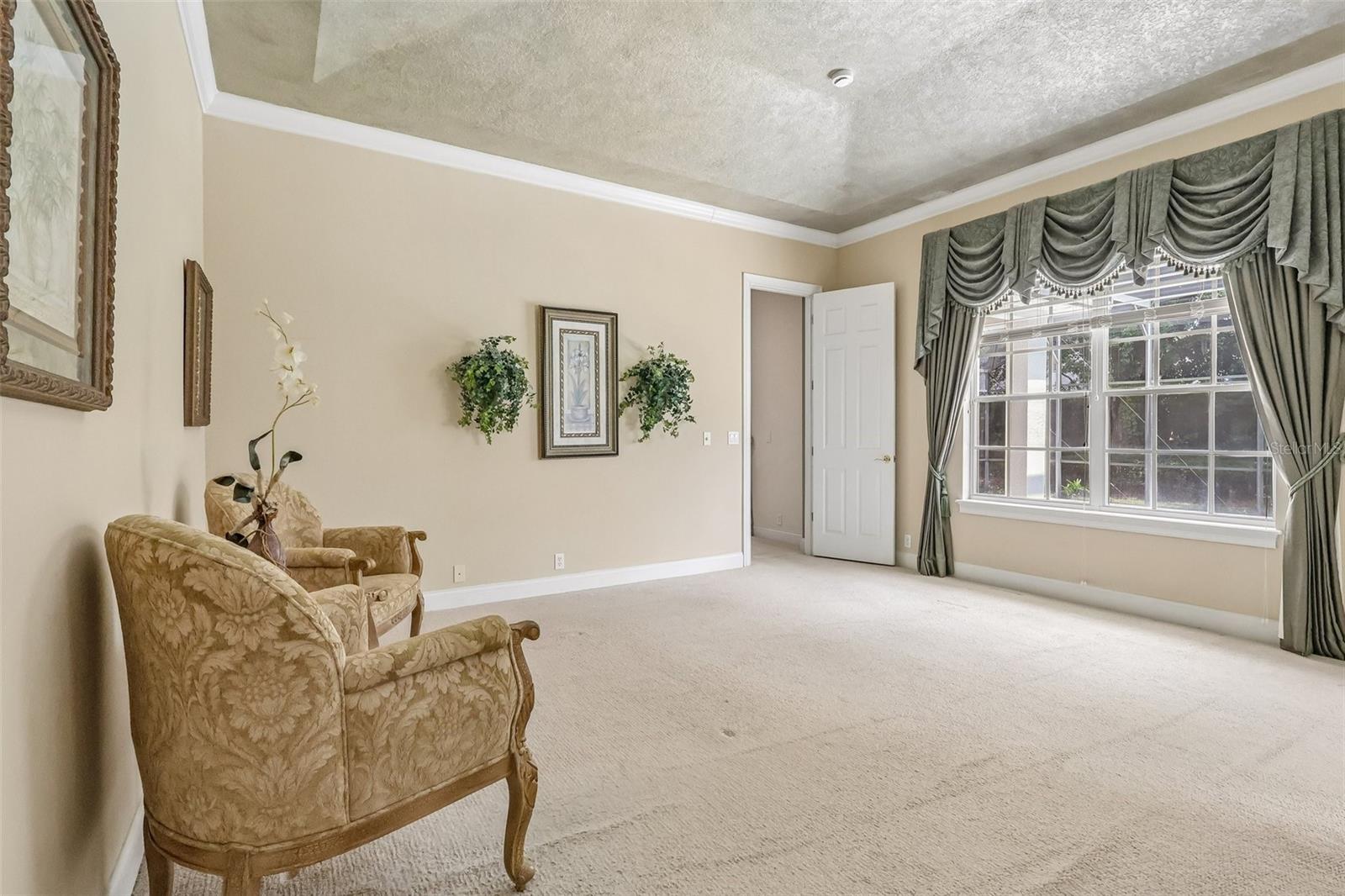 KEENES POINTE - Residential