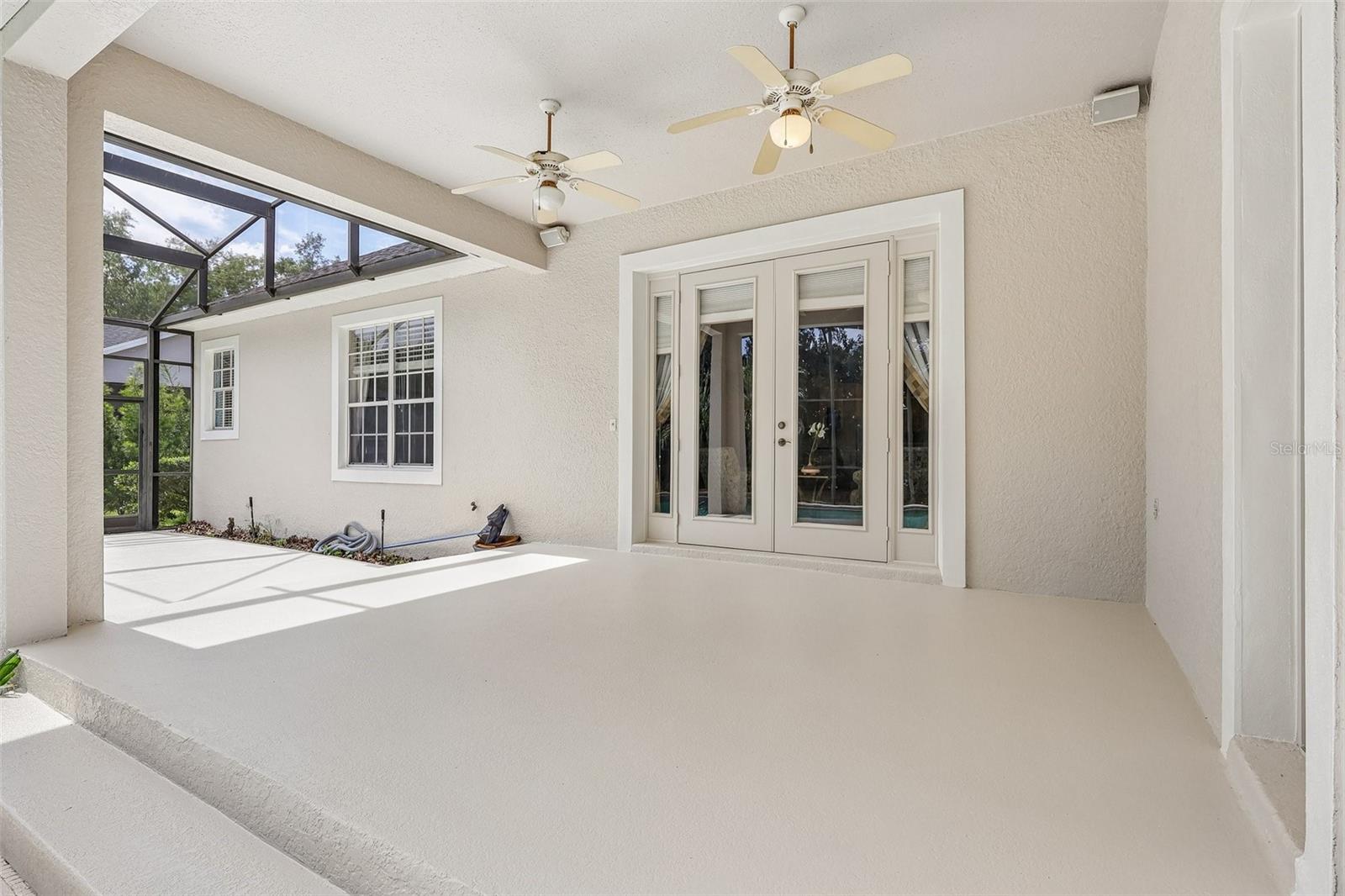 KEENES POINTE - Residential