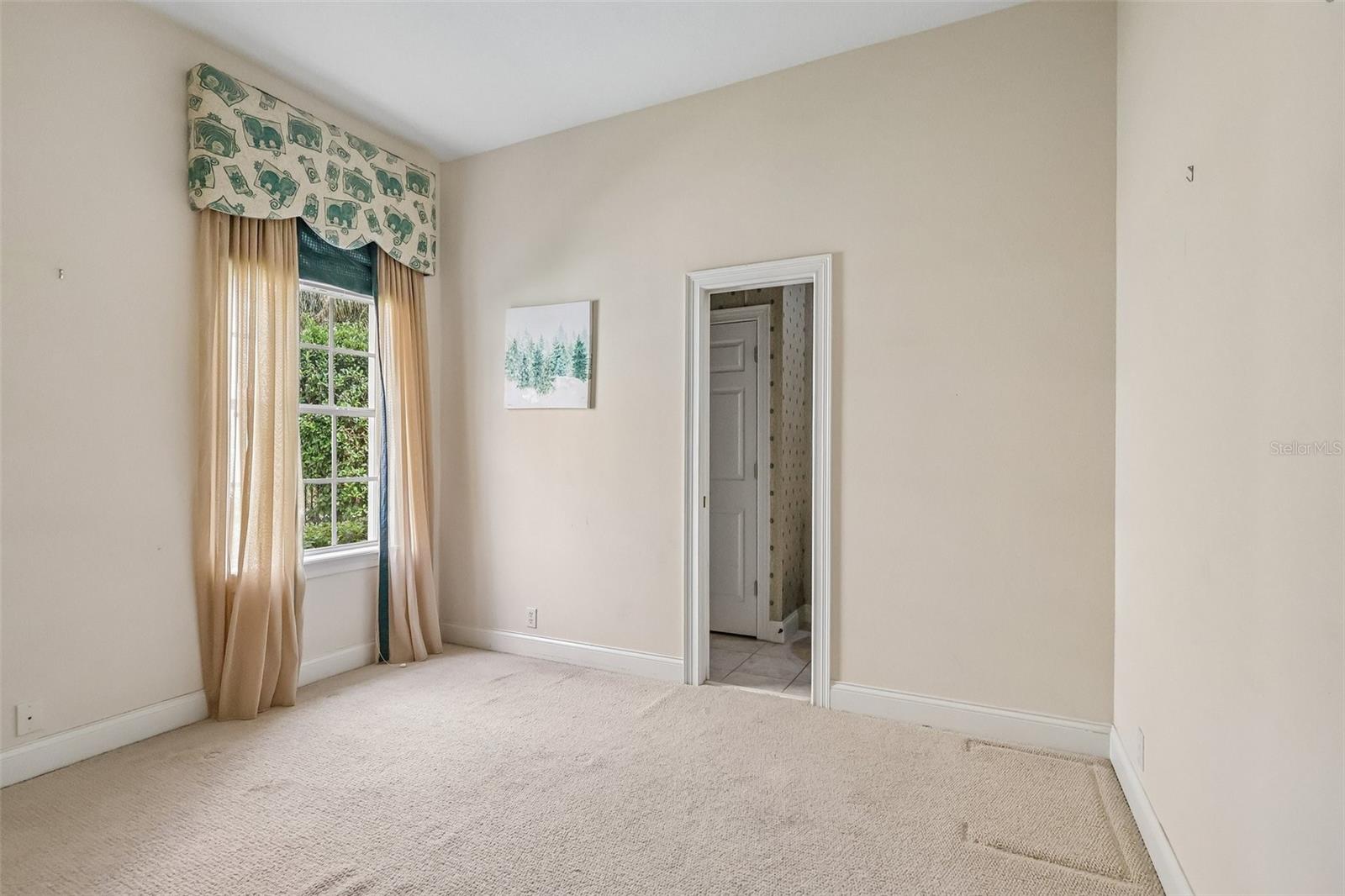 KEENES POINTE - Residential