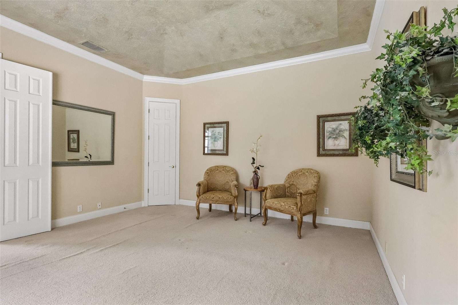 KEENES POINTE - Residential