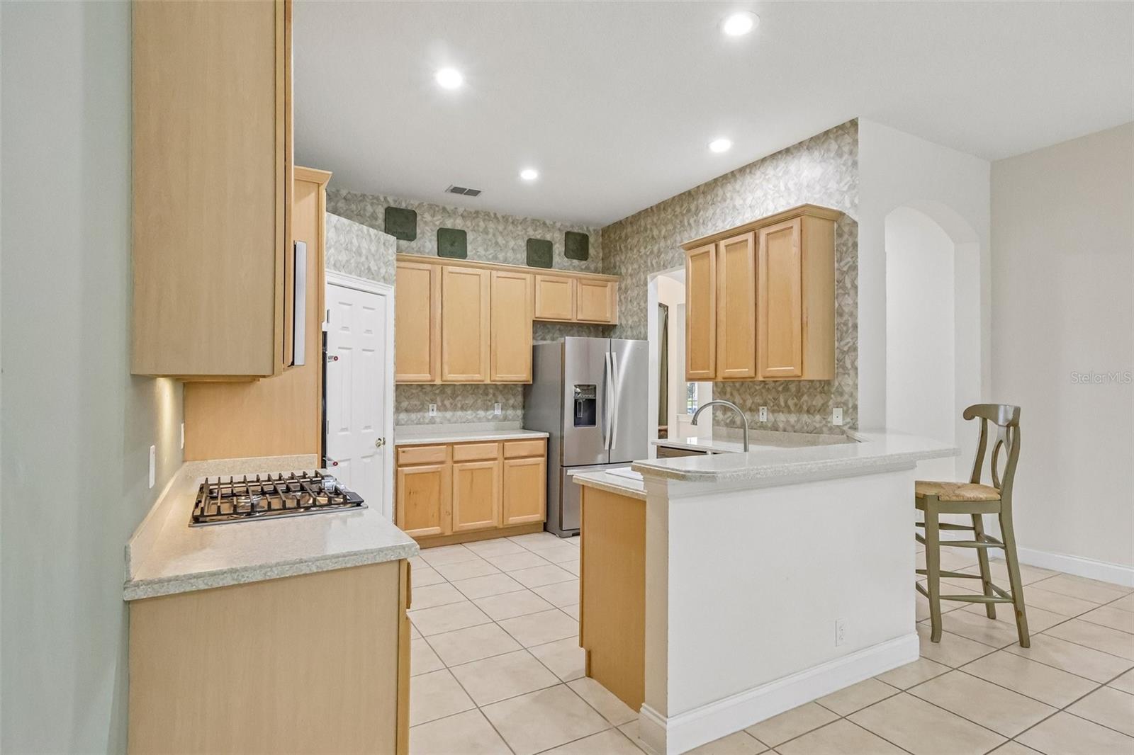 KEENES POINTE - Residential